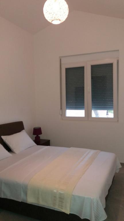 Apartment Vila Mirela Krimovica Buitenkant foto