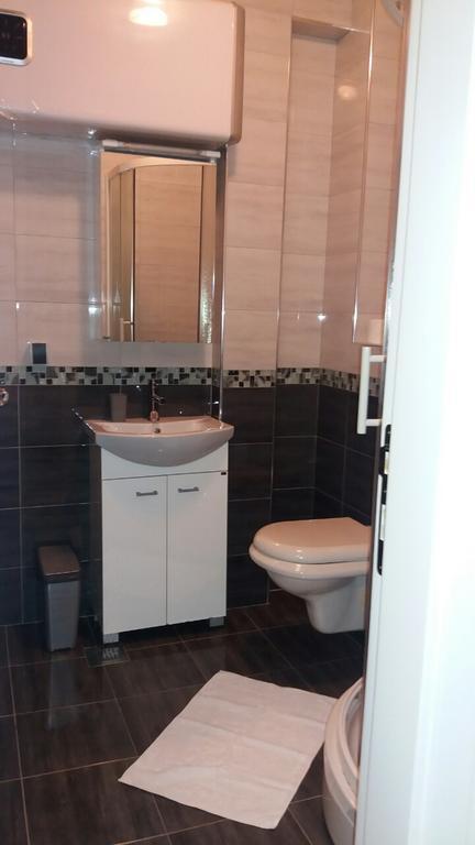 Apartment Vila Mirela Krimovica Buitenkant foto